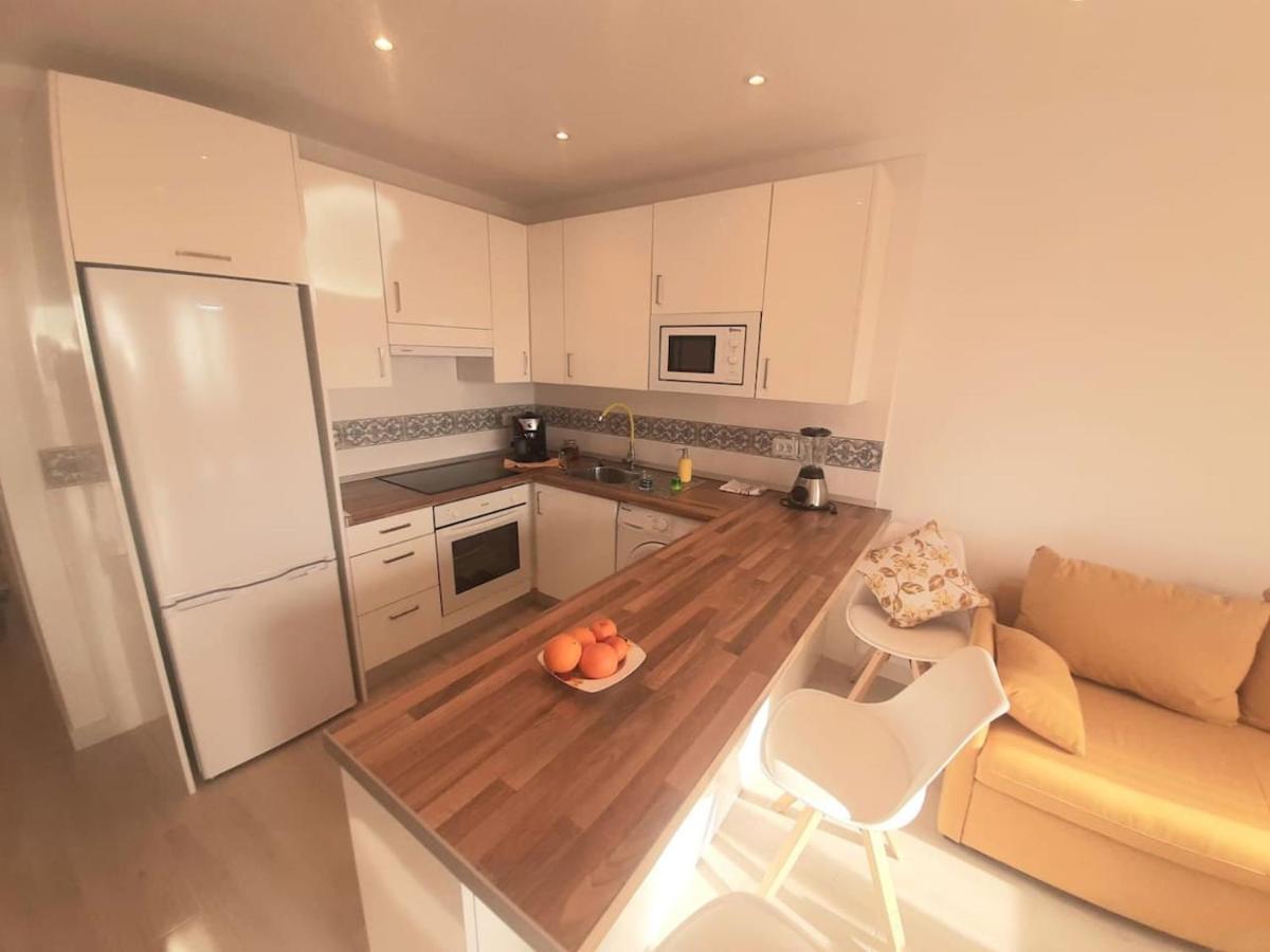 1 Bedroom Giuly Sea Views In Los Cristianos 로스크리스티아노스 외부 사진
