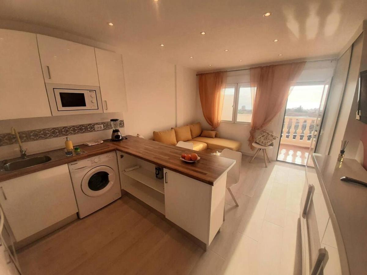 1 Bedroom Giuly Sea Views In Los Cristianos 로스크리스티아노스 외부 사진